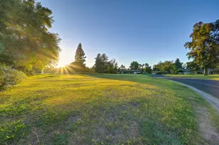 2 Country Club Dr, El Macero, CA 95618 - Photo 20