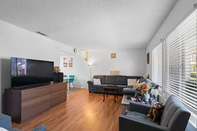7706 La Mancha Way, Sacramento, CA 95823 - Photo 4
