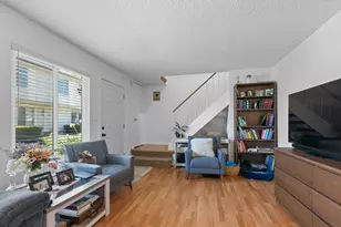 7706 La Mancha Way, Sacramento, CA 95823 - Photo 6