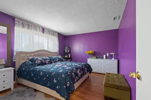 7706 La Mancha Way, Sacramento, CA 95823 - Photo 18
