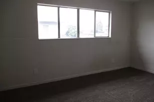 8512 Acapulco Way, Stockton, CA 95210 - Photo 14