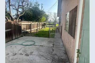 7900 Myrtle Avenue, Winton, CA 95388 - Photo 6
