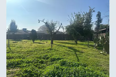 7900 Myrtle Avenue, Winton, CA 95388 - Photo 8