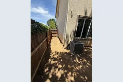 3900 Sanderling Avenue, Modesto, CA 95355 - Photo 12