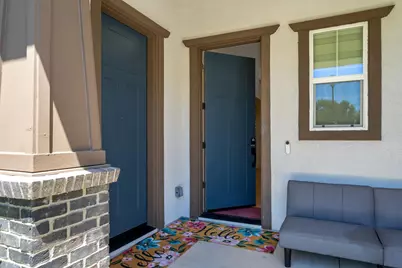 1056 Elite Street, Roseville, CA 95747 - Photo 8