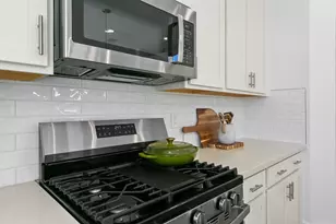 8021 Gwinn Cir, Elk Grove, CA 95757 - Photo 20
