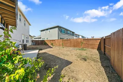 8021 Gwinn Circle, Elk Grove, CA 95757 - Photo 52