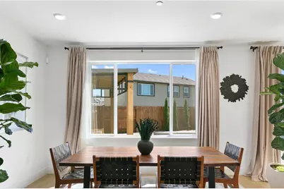 8021 Gwinn Circle, Elk Grove, CA 95757 - Photo 14