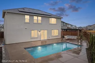 8021 Gwinn Cir, Elk Grove, CA 95757 - Photo 2