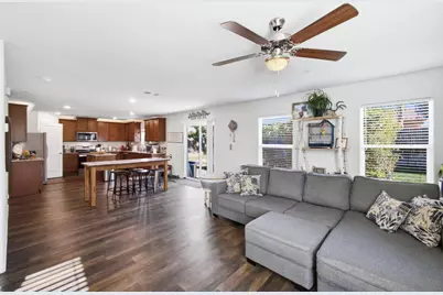 139 Sterling Street, Los Banos, CA 93635 - Photo 14