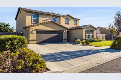 139 Sterling Street, Los Banos, CA 93635 - Photo 2