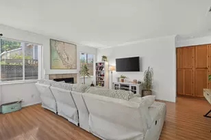 9024 Beryl Creek Way, Elk Grove, CA 95758 - Photo 8