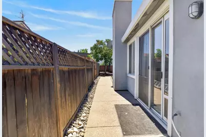 9024 Beryl Creek Way, Elk Grove, CA 95758 - Photo 42