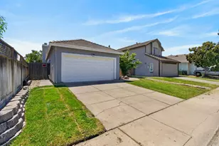 9024 Beryl Creek Way, Elk Grove, CA 95758 - Photo 2