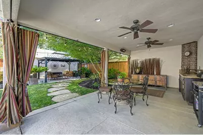 1725 50th Street, Sacramento, CA 95819 - Photo 46