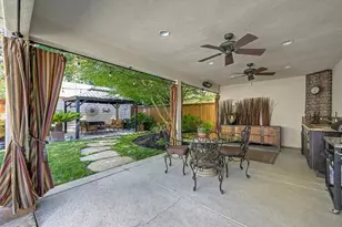 1725 50th St, Sacramento, CA 95819 - Photo 46
