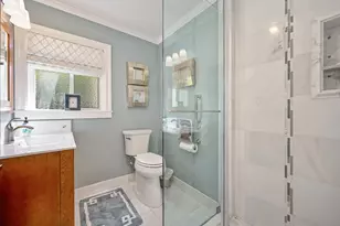 1725 50th St, Sacramento, CA 95819 - Photo 24