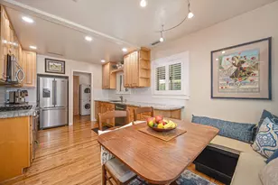 1725 50th St, Sacramento, CA 95819 - Photo 14
