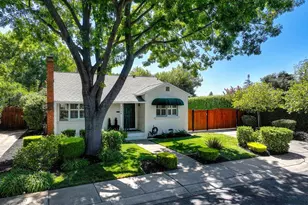 1725 50th St, Sacramento, CA 95819 - Photo 2