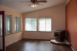 8 Silverwood Ct, Lodi, CA 95242 - Photo 12