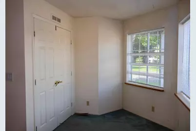8 Silverwood Court, Lodi, CA 95242 - Photo 18