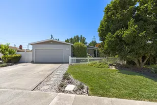 983 Fairview Dr, Gridley, CA 95948 - Photo 1