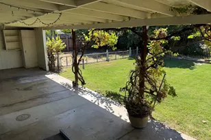 608 W Vine St, Lodi, CA 95240 - Photo 6