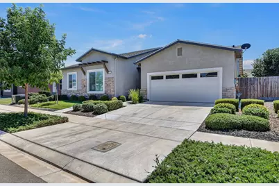 2462 Valverde Drive, Merced, CA 95340 - Photo 2