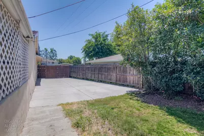 5621 Revelstok Drive, Sacramento, CA 95842 - Photo 20
