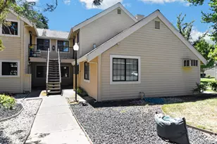 7445 Auburn Oaks Ct, Citrus Heights, CA 95621 - Photo 24