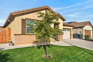 8138 Scrimshaw Wy, Sacramento, CA 95829 - Photo 2
