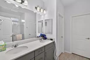 8138 Scrimshaw Wy, Sacramento, CA 95829 - Photo 26