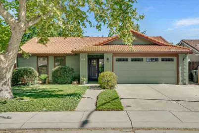 495 Mahogany Lane, Tracy, CA 95376 - Photo 1