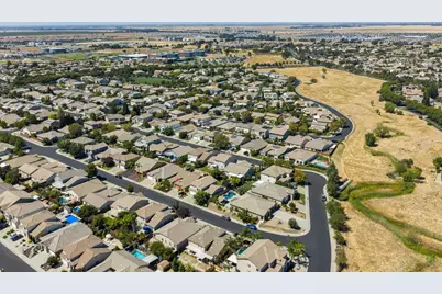 2368 Lockton Drive, Roseville, CA 95747 - Photo 44