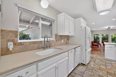 3931 Aberdeen Way, Sacramento, CA 95821 - Photo 18