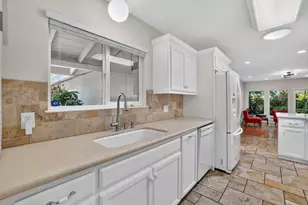 3931 Aberdeen Way, Sacramento, CA 95821 - Photo 18