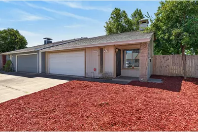 7711 Lakewood Park Drive, Sacramento, CA 95828 - Photo 2
