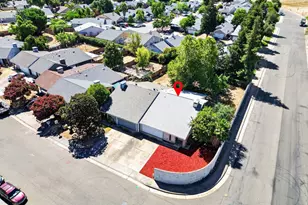 7711 Lakewood Park Dr, Sacramento, CA 95828 - Photo 38