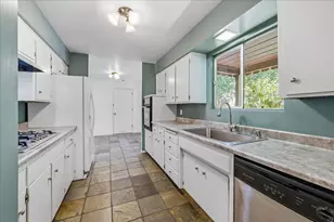 10552 Alta St, Grass Valley, CA 95945 - Photo 10