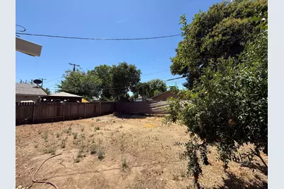 1424 Youngs Lane, Yuba City, CA 95991 - Photo 16