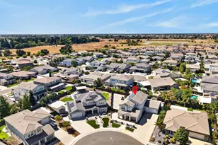 10070 Red Tail Hawk Way, Sacramento, CA 95829 - Photo 82