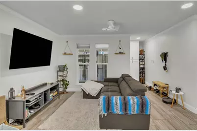 705 Roundtree Court, Sacramento, CA 95831 - Photo 12