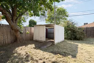 3827 Lankershim Way, North Highlands, CA 95660 - Photo 26