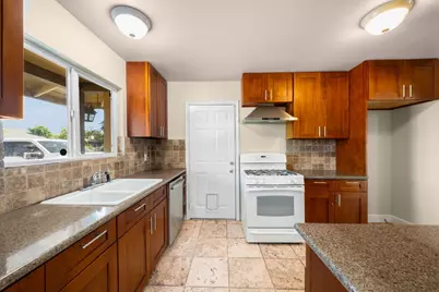 3827 Lankershim Way, North Highlands, CA 95660 - Photo 10