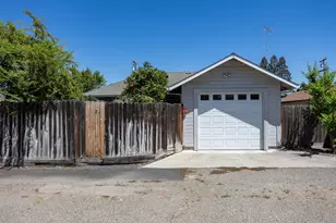184 Stanislaus Ave, Oakdale, CA 95361 - Photo 28