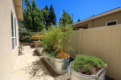 391 Via Attivo, Oakdale, CA 95361 - Photo 30