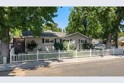 1013 Landee Way, Modesto, CA 95355 - Photo 4