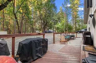 19051 Pine Dr, Pioneer, CA 95666 - Photo 14