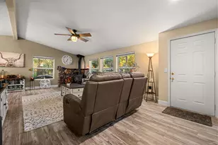 19051 Pine Dr, Pioneer, CA 95666 - Photo 20