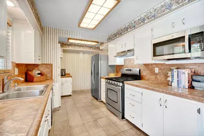 404 Fall Avenue, Madera, CA 93637 - Photo 18